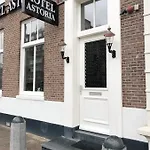 Astoria 3*