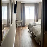 Astoria 3*